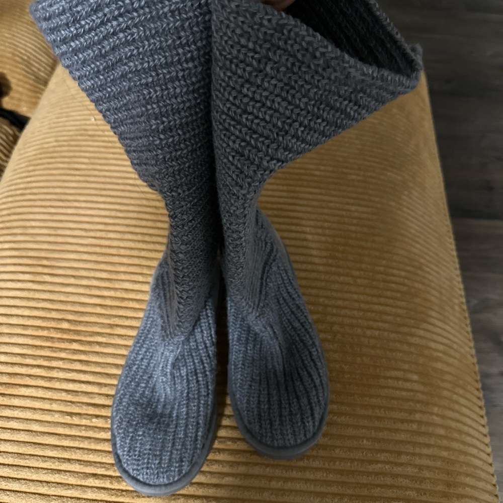 Ugg